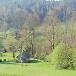 Penzion Zagorzanka Rehabilitacyjno-rekreacyjny Sis Dziadkowiec - Spolka Jawna Mszana Dolna