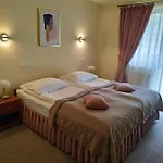Zagorzanka Rehabilitacyjno-rekreacyjny Sis Dziadkowiec - Spolka Jawna Penzion 4*
