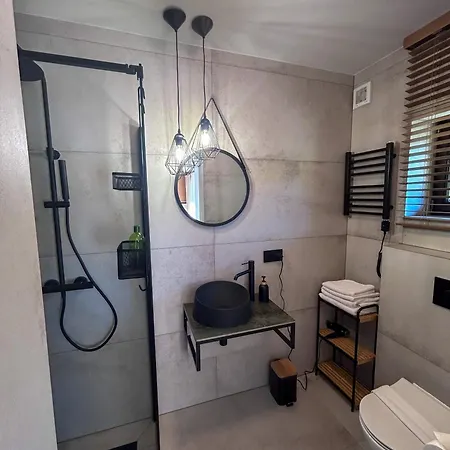 ゲストハウス Zagorzanka Rehabilitacyjno-rekreacyjny Sis Dziadkowiec - Spolka Jawna